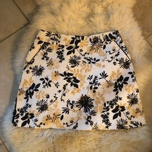 SPORT HALEY PRINTED GOLF SKORT SIZE 6